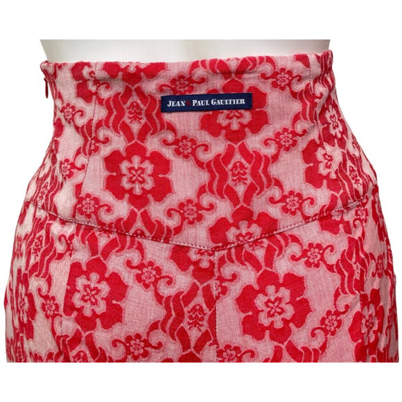 Jean Paul Gaultier Red Floral High Waist Shorts - Picture 6 of 9
